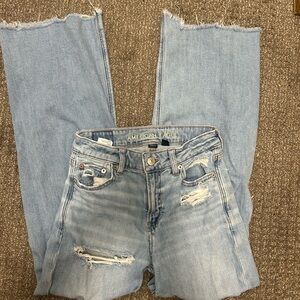 American Eagle Outfitters Women's Light Blue Straight Leg Jeans